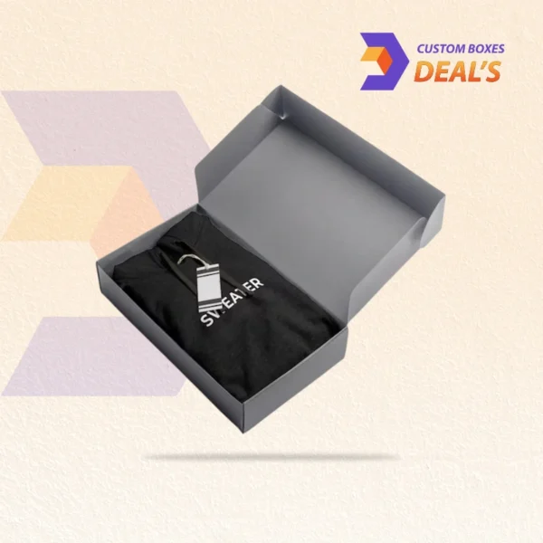 Custom Clothing Packaging with Logo